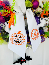 Load image into Gallery viewer, Jack O’Lantern Wreath Sash