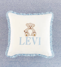 Load image into Gallery viewer, Bear Baby Linen Pillow